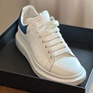 Alexander McQueen Men’s Sneaker